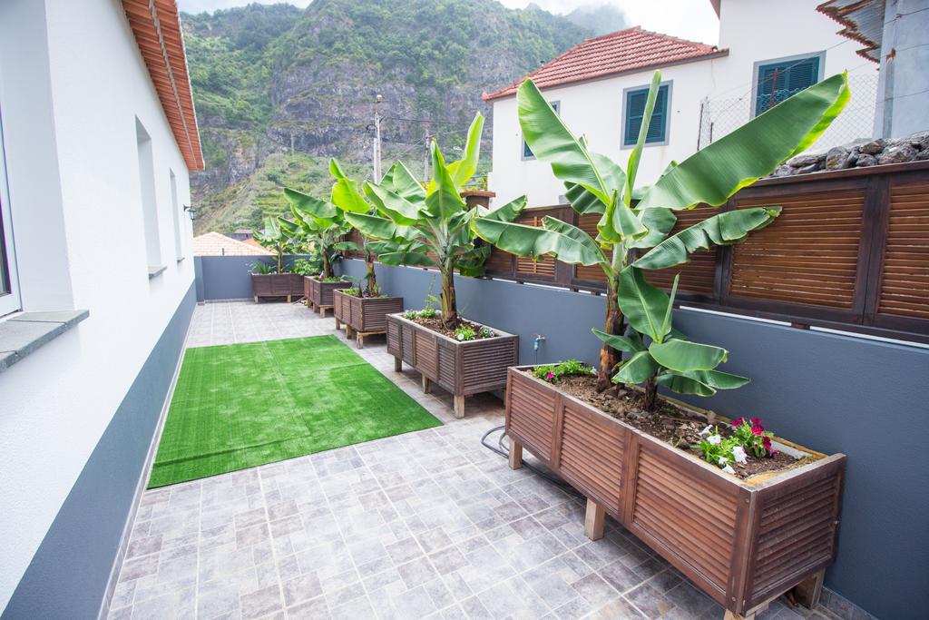 Oliveira'S Apartments - Madeira Island 폰타델가다 외부 사진