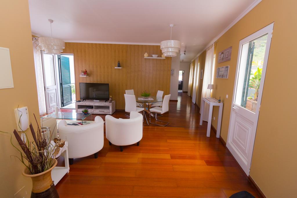 Oliveira'S Apartments - Madeira Island 폰타델가다 외부 사진