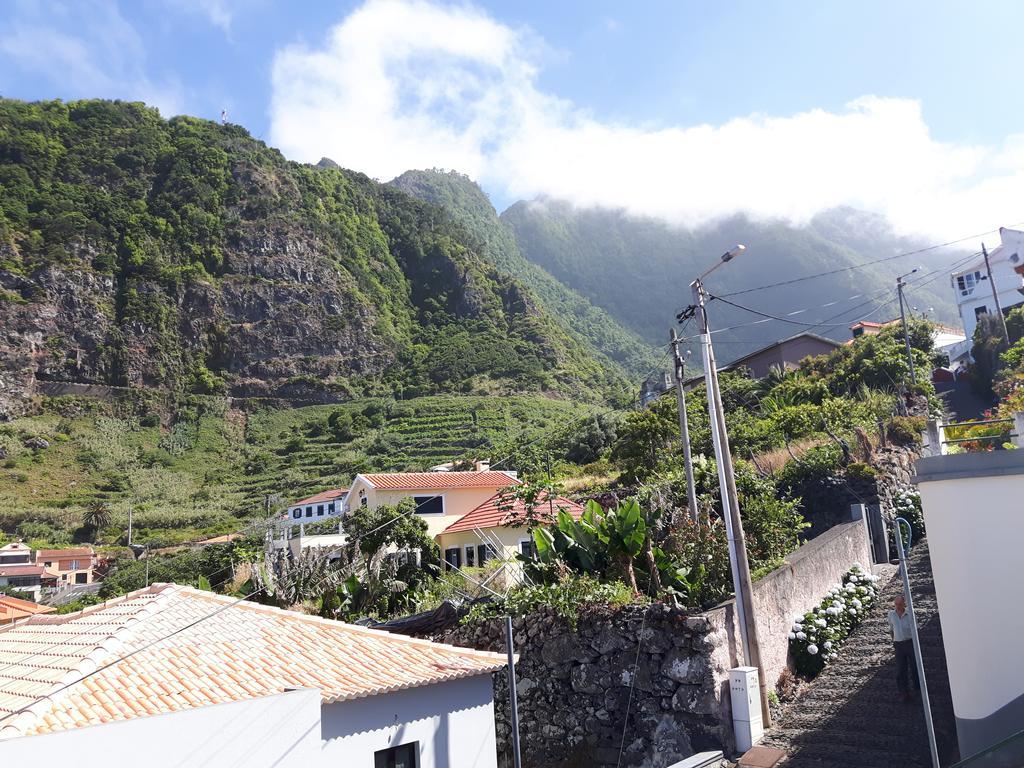 Oliveira'S Apartments - Madeira Island 폰타델가다 외부 사진